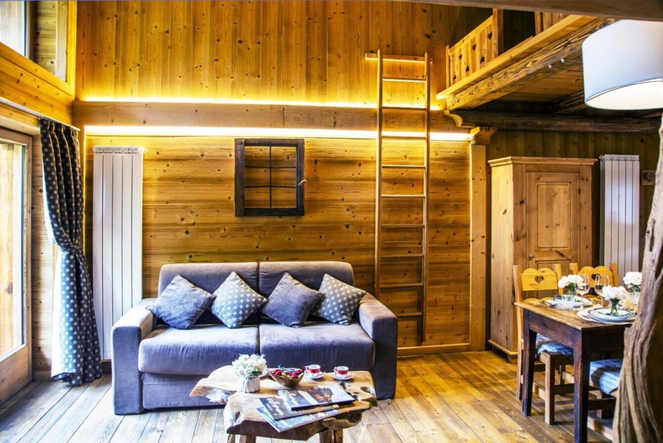 Bijoux Des Alpes - Mont Blanc Village La Salle Exterior foto